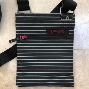 Dakine Crossbody Bag